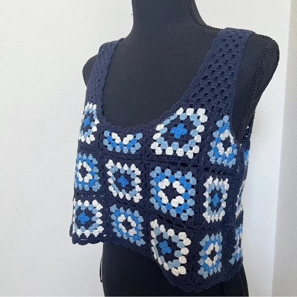 Sincerely Jules Crotchet Cropped Top Blue Size Medium - Picture 2 of 6